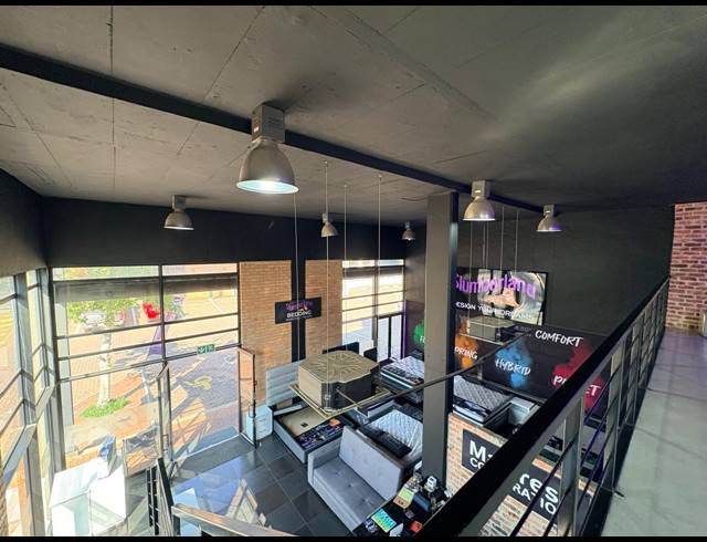 320M² RETAIL TO LET IN FOURWAYS